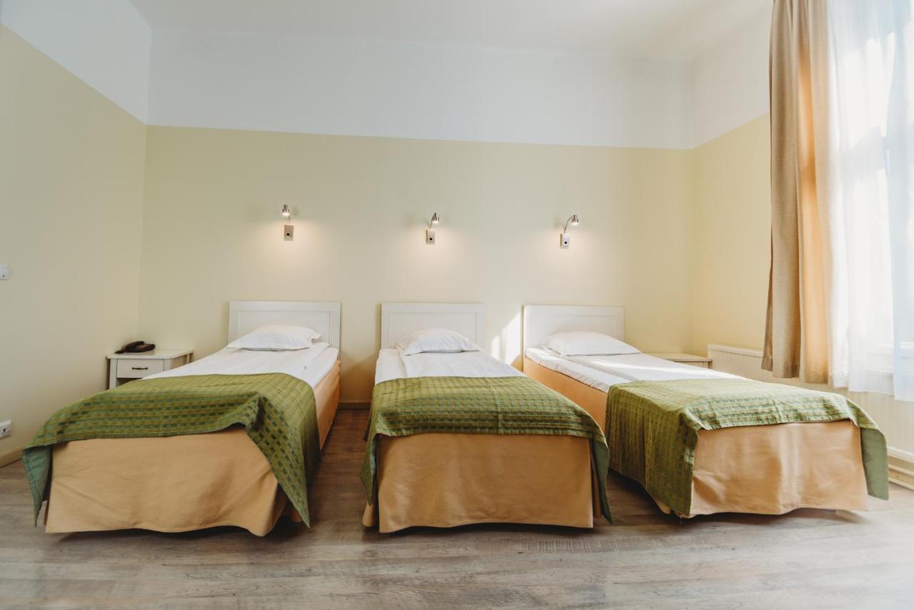 טאלין Economy Hotel מראה חיצוני תמונה